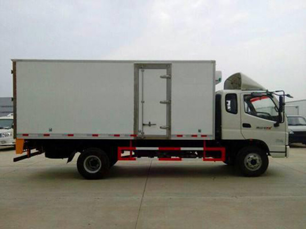福田奧鈴6.1米貨廂冷藏車(chē)