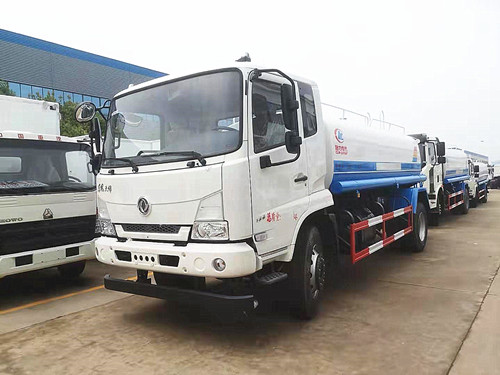12噸灑水車價(jià)格，東風(fēng)新款天錦多少錢